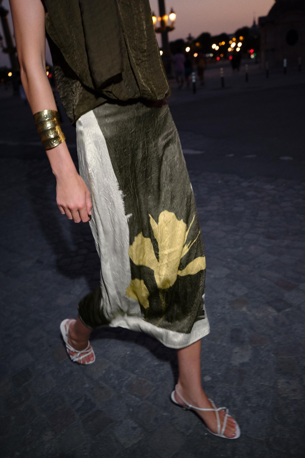 CREASED-EFFECT PRINT MIDI SKIRT - Zara фото 10
