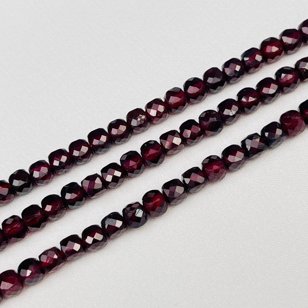 Бусины для украшений из Граната