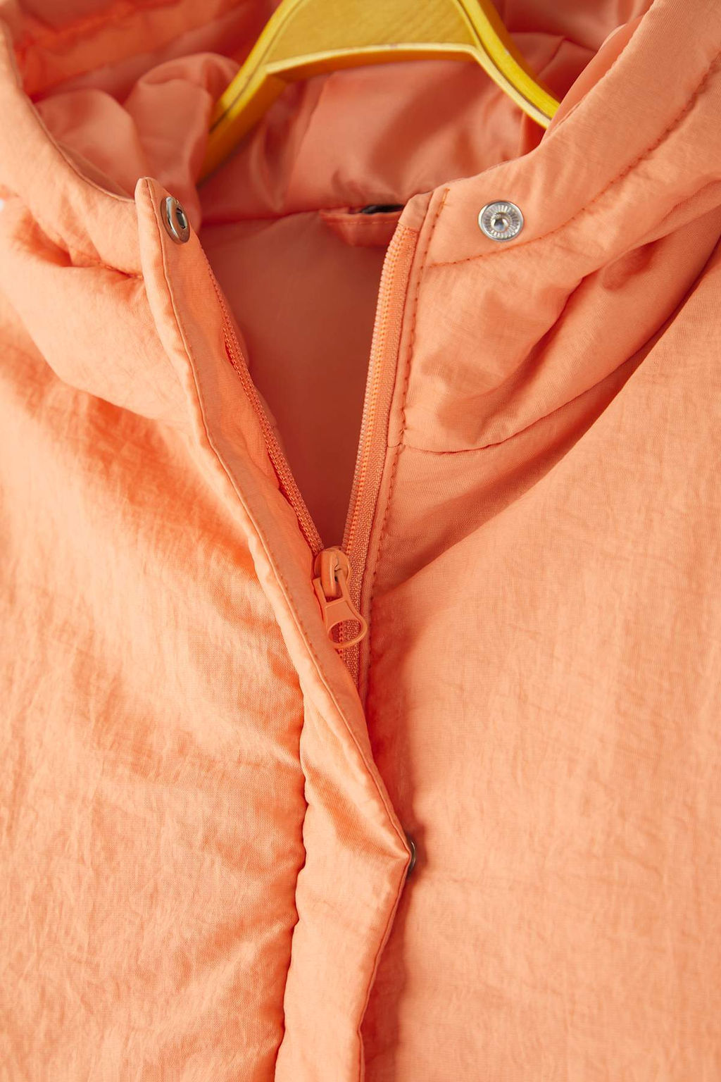 Kahverengi Duz/Basic Kal?n Kapusonlu Regular Unisex Cocuk Mont TKDAW26MO00016 - Trendyolmilla фото 5