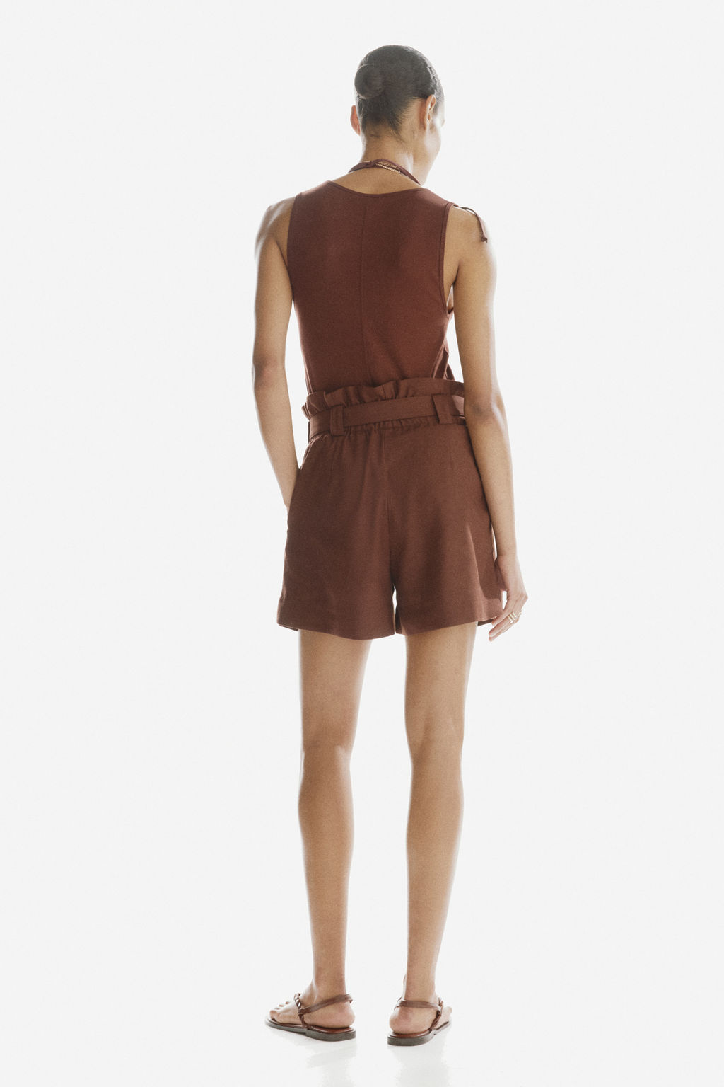 Pantal?n corto paper bag con cintur?n - H&m фото 4