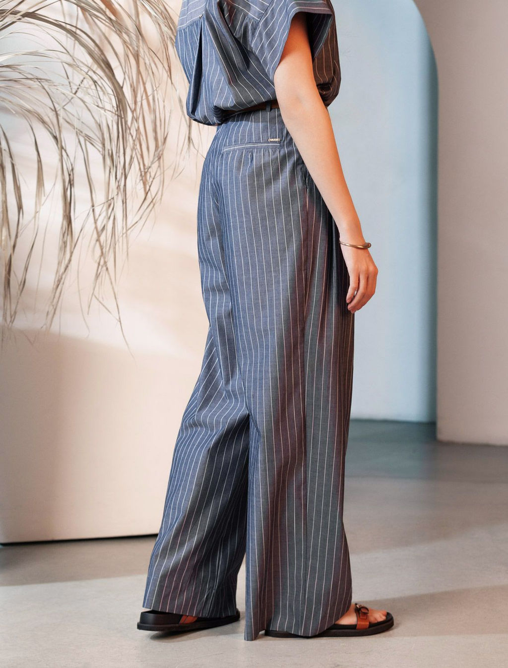 Брюки палаццо в полоску из легкого хлопкового поплина - Vilatte фото 3