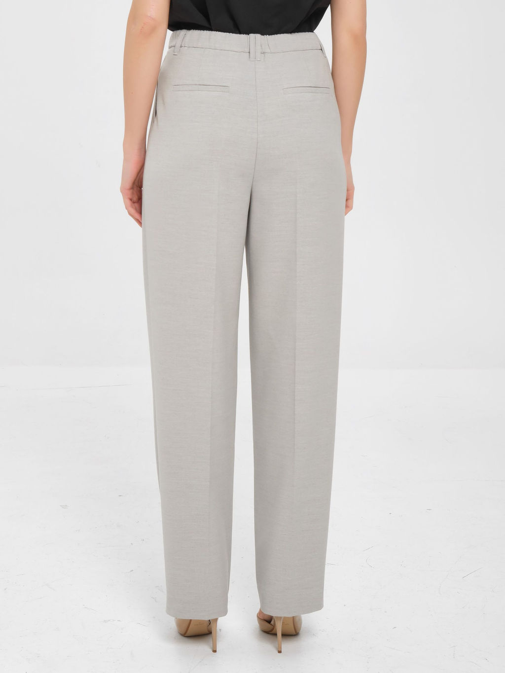 Брюки со стрелками