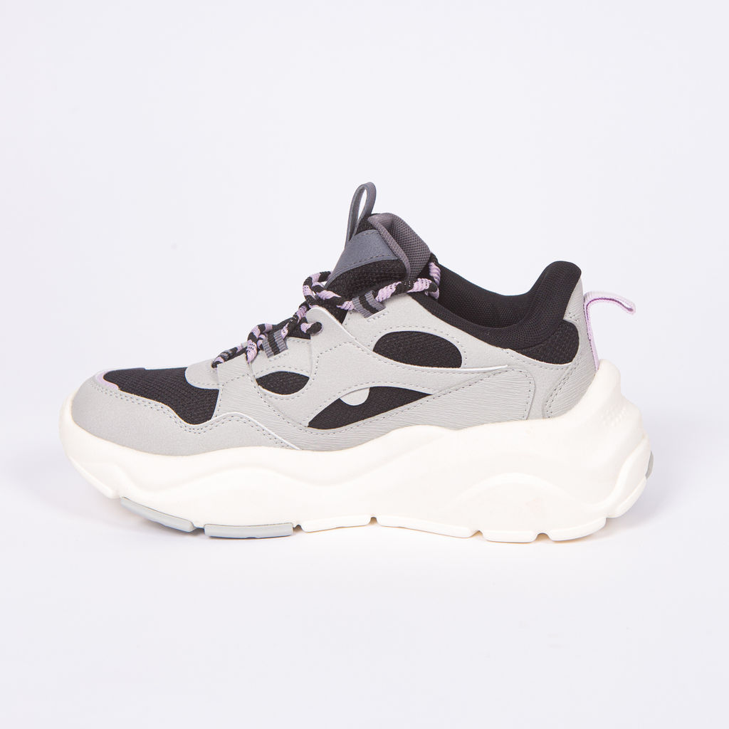 Кроссовки женские