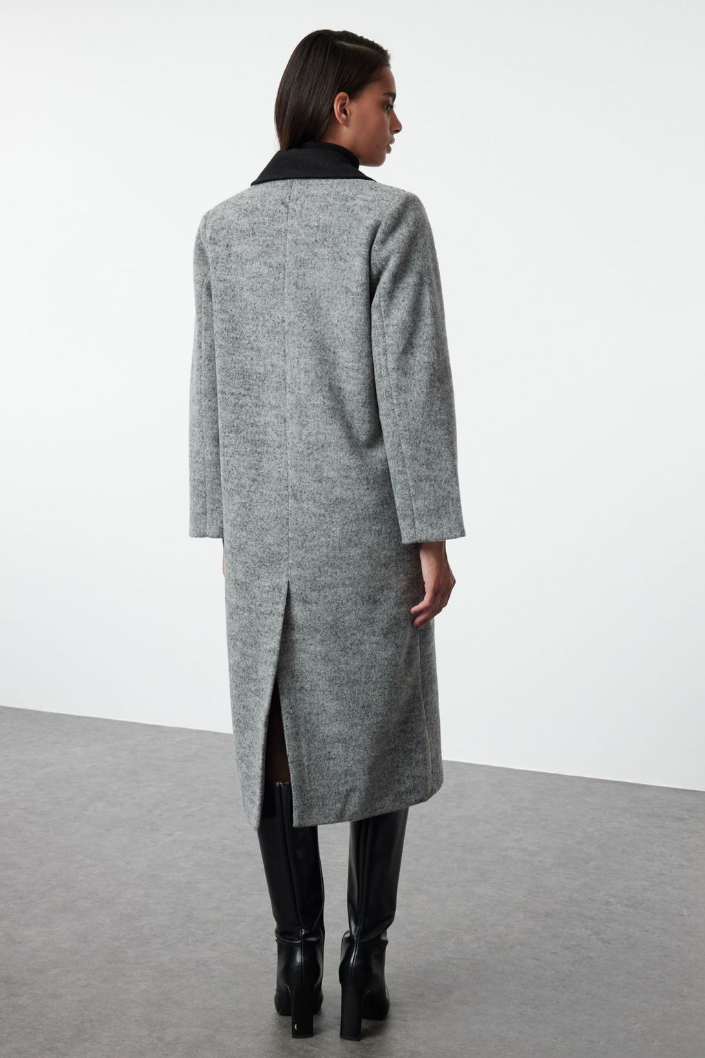 Trendyolmilla Gri Renk Bloklu Regular Uzun Kaban TWOAW25KB00076 фото 3