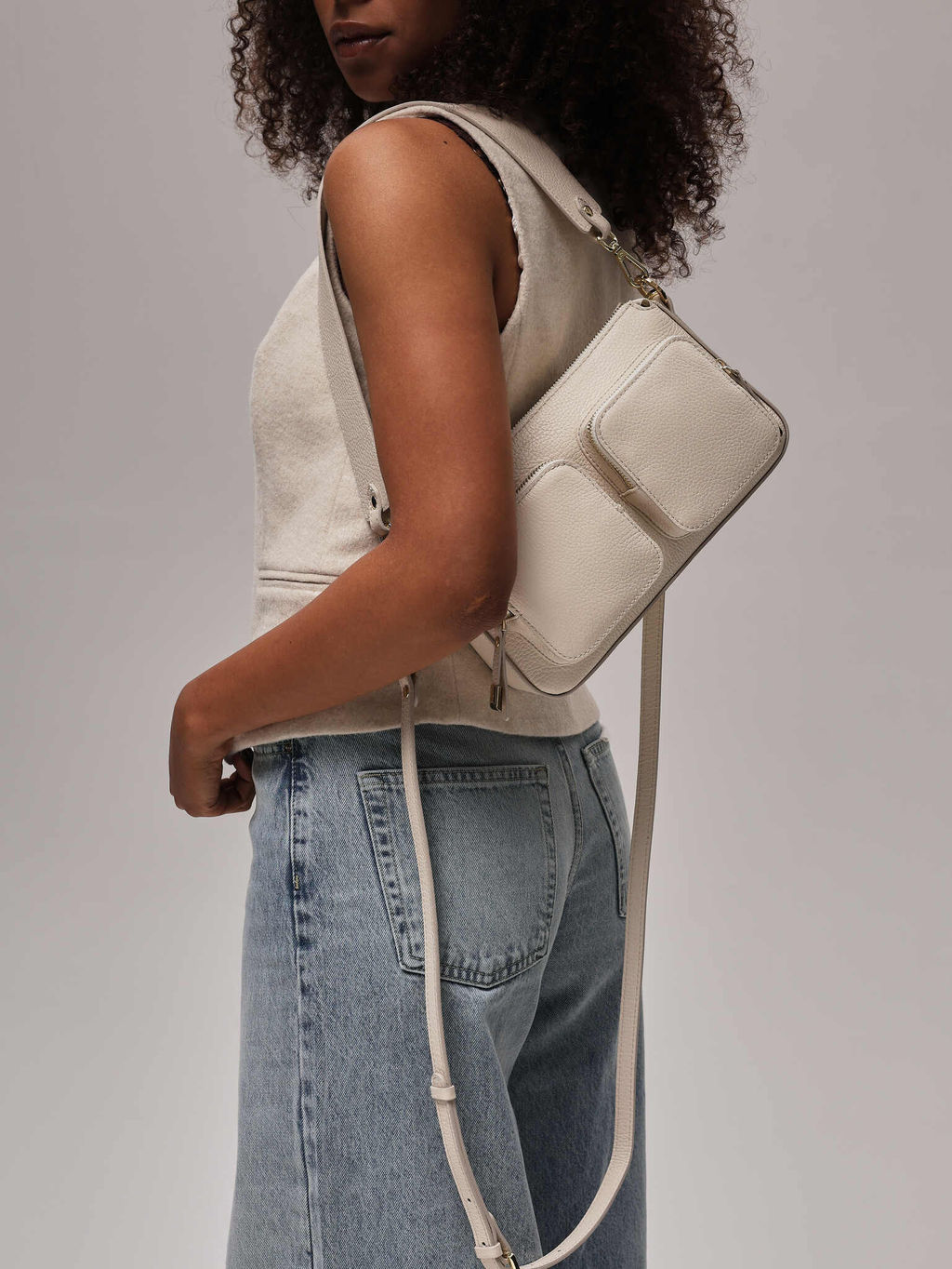 Сумка на плечо Deboro 31103 ванильное молоко