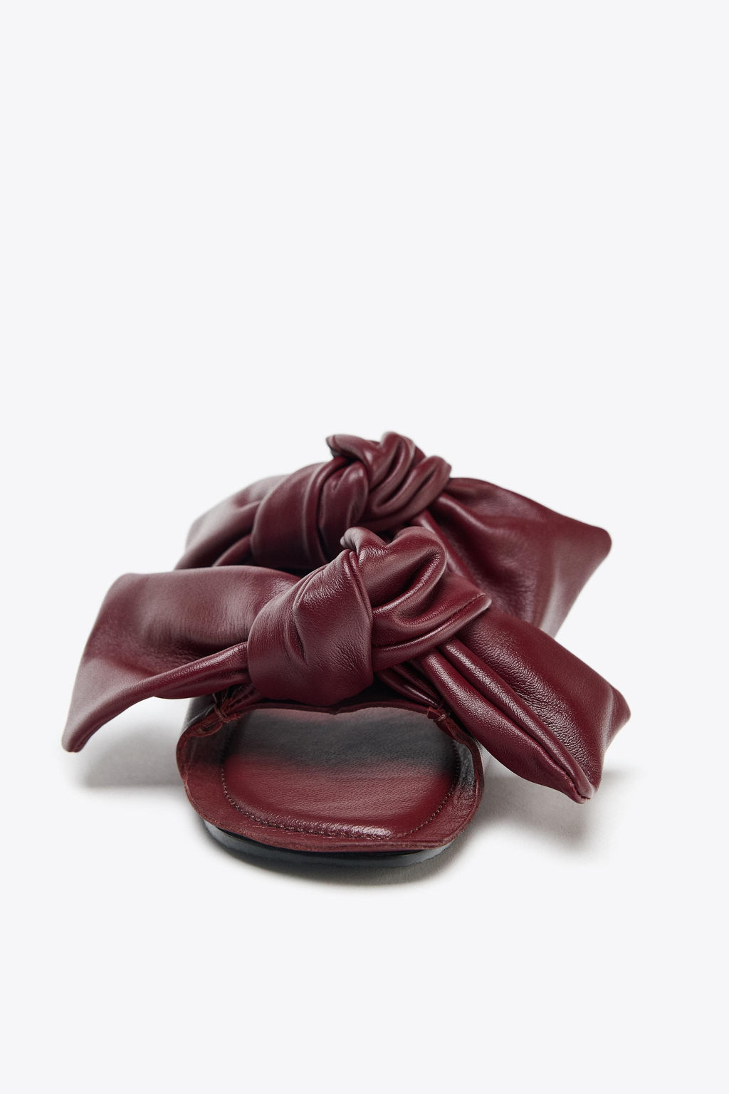 LEATHER BOW SANDALS - Zara фото 4