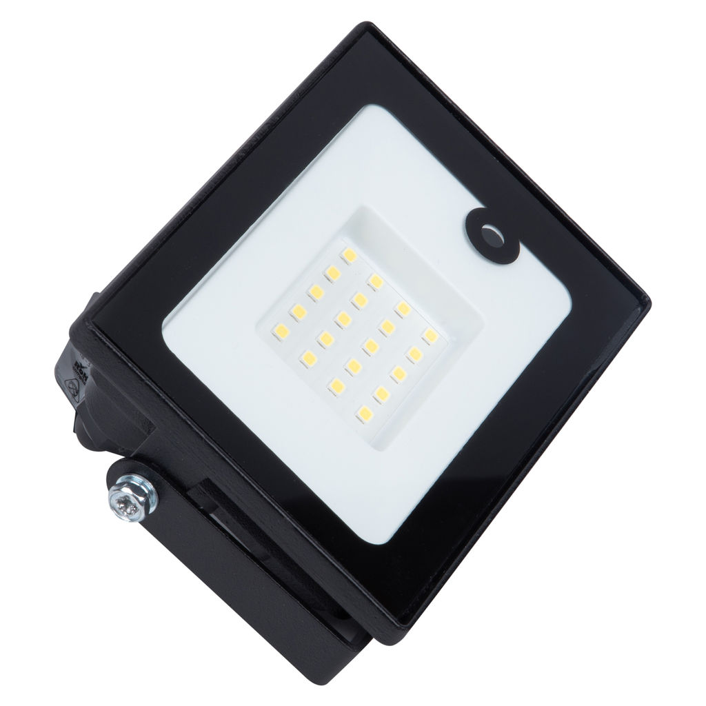 ULF-Q518 30W/6500K SENSOR IP65 220-240V BLACK Прожектор светодиодный с датчиком движения и освещенности. Дневной свет (6500K). Корпус черный. TM Volpe