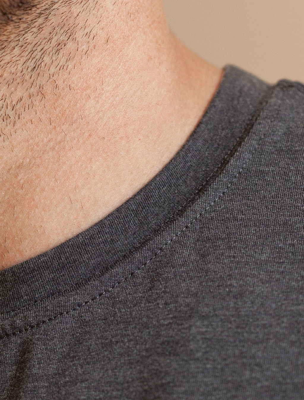 Футболка из премиального хлопка с авторским принтом