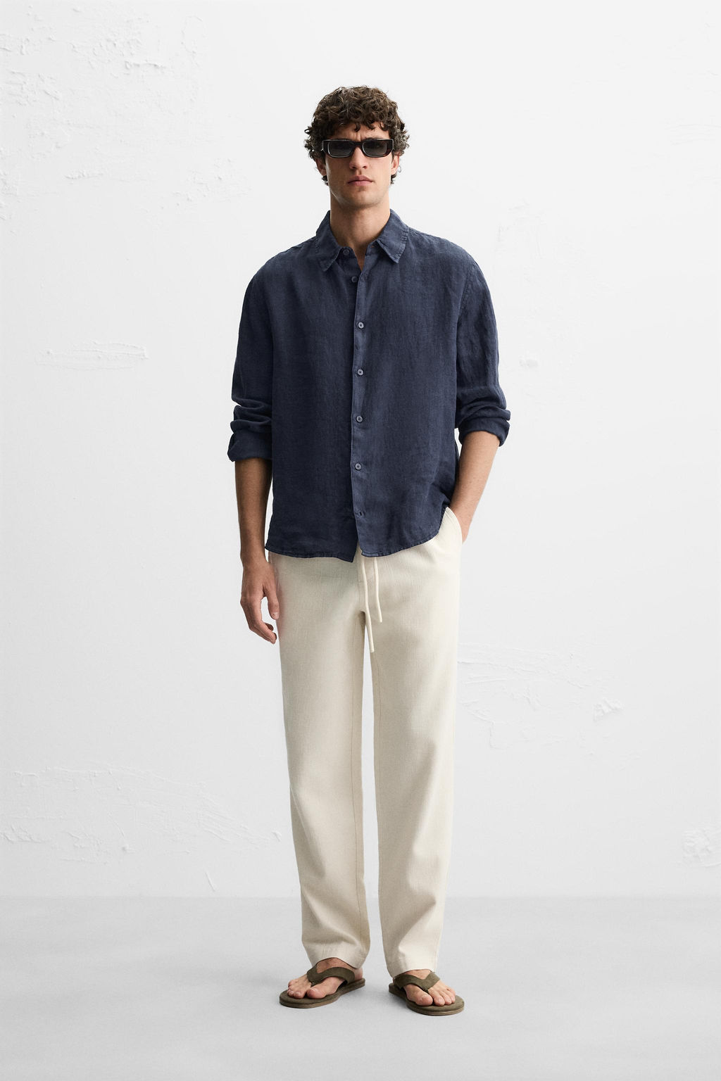 RELAXED FIT TEXTURED TROUSERS - Zara фото 35