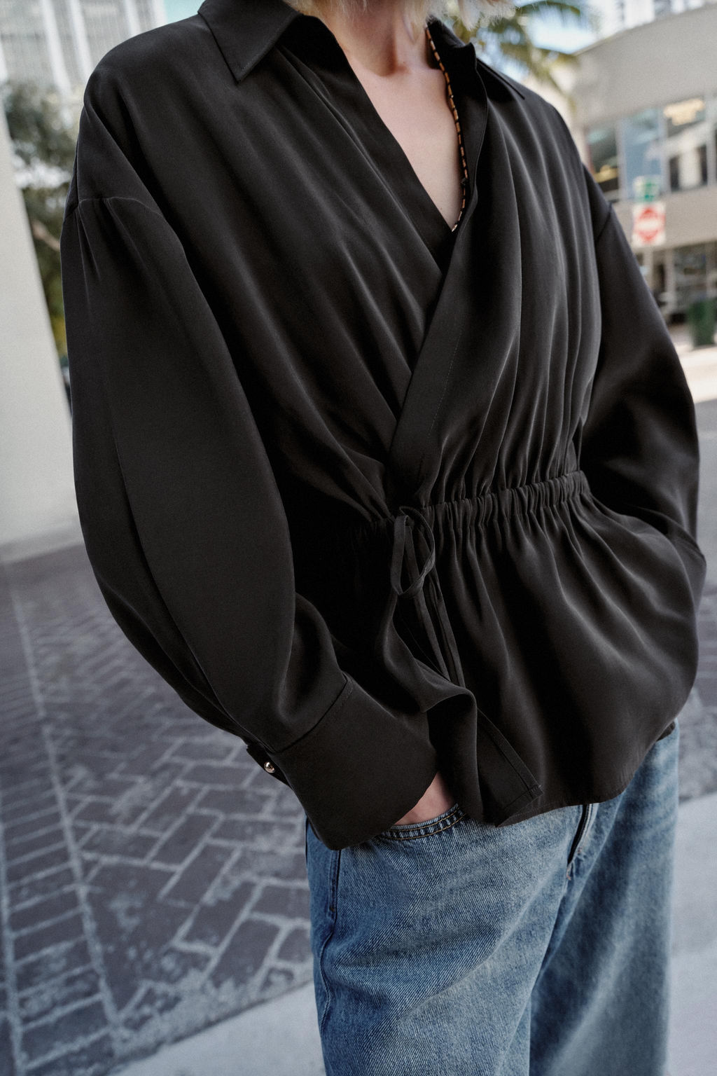 CAMISA FLUIDA SAFARI / Negro - Zara фото 5