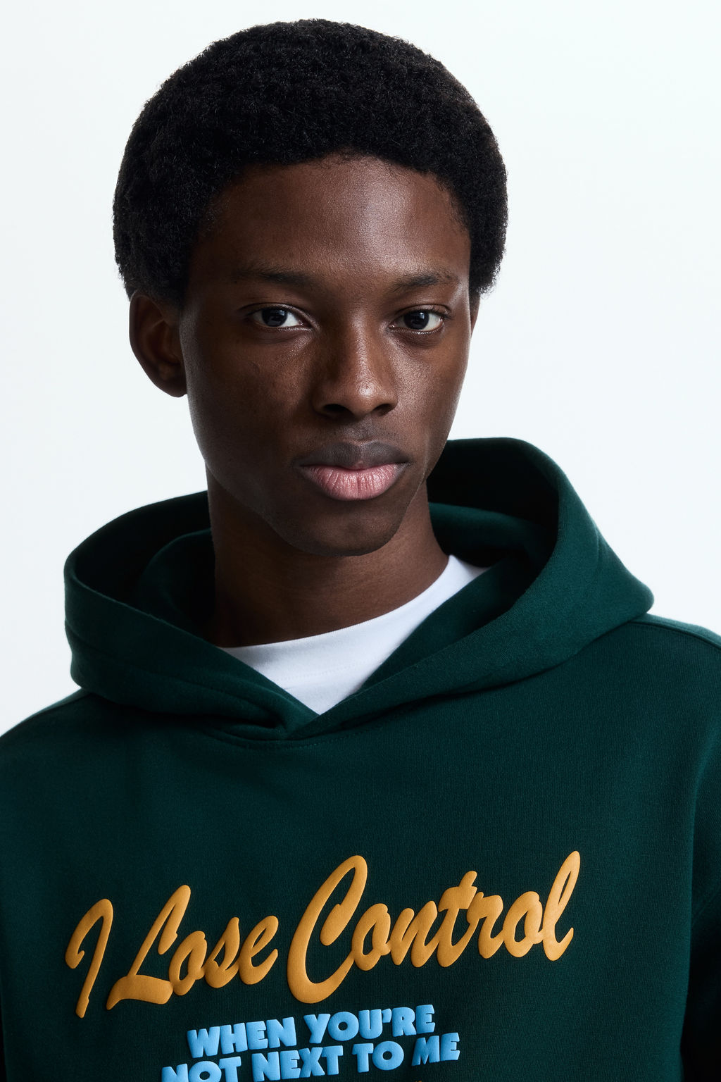 Sudadera estampada con capucha Loose Fit - H&m фото 8