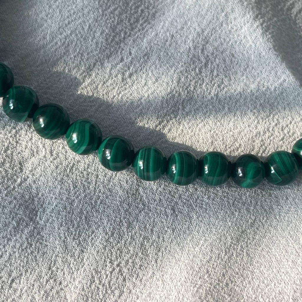 Бусы из Малахита