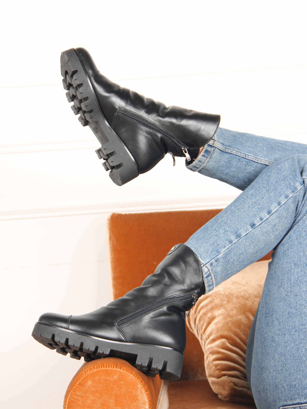 Ботинки 233.sandra черный/Шерсть