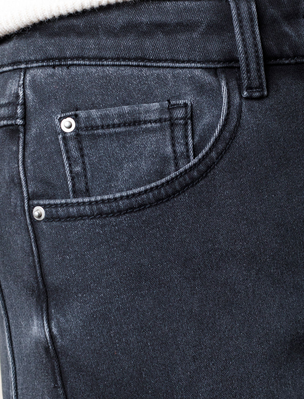 Джинсы-трубы из эластичного денима на флисе - Vilatte фото 6