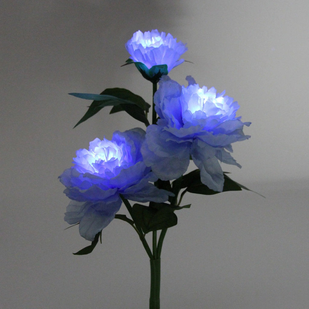 Светильник на солн.батарее (фигура на спице с подсветкой) "Великолепная роза" 73 см, Голубой (свечение белое)