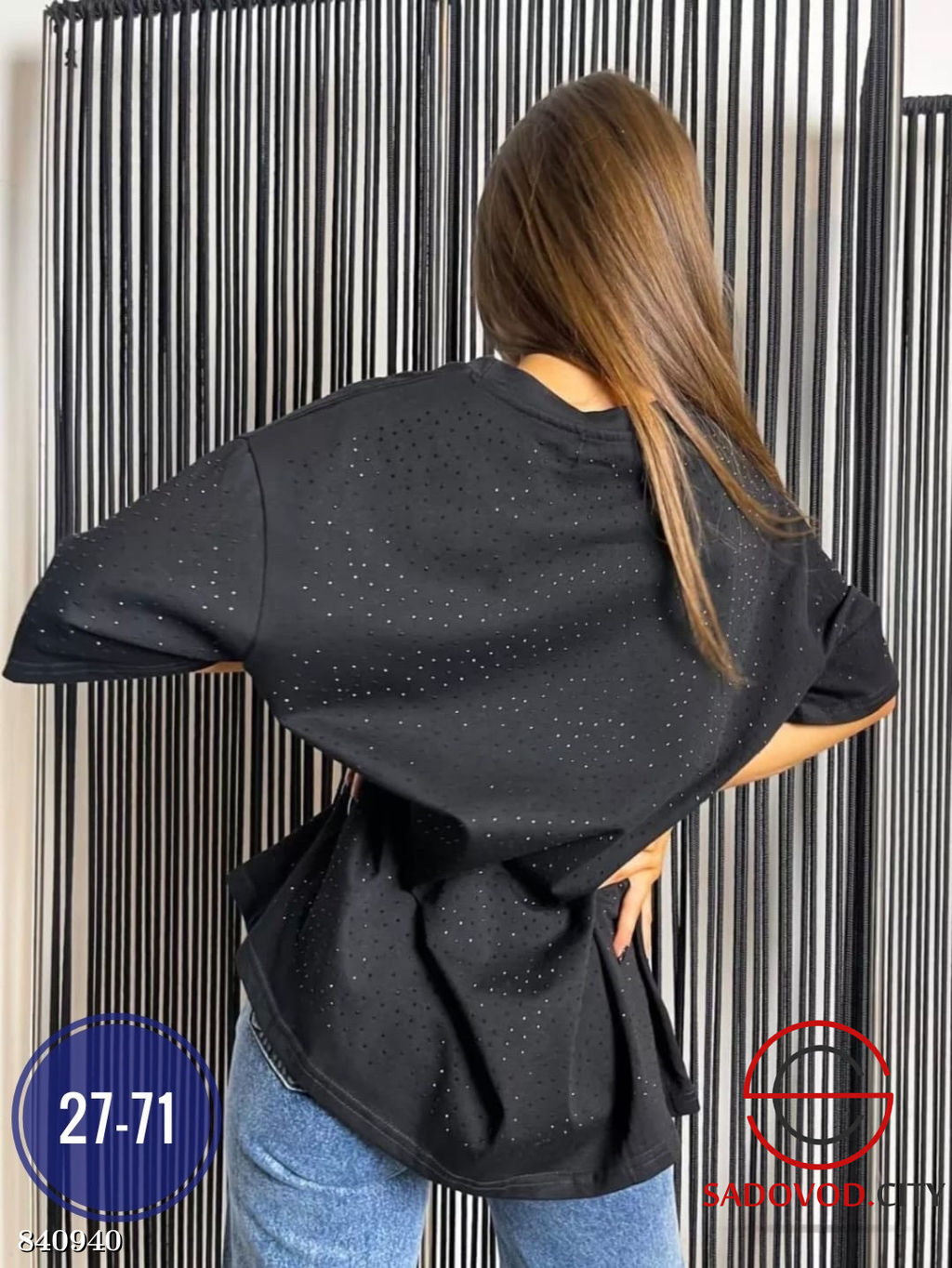 Футболка женская со стразами