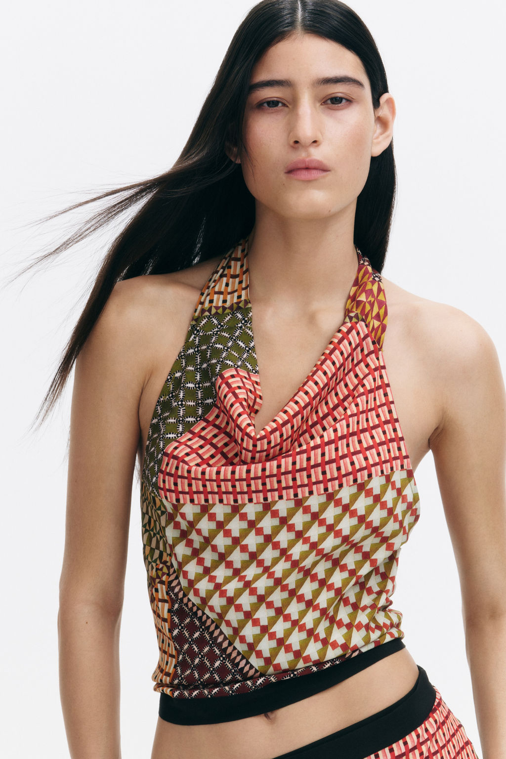 Top halter con escote drapeado - H&m фото 2