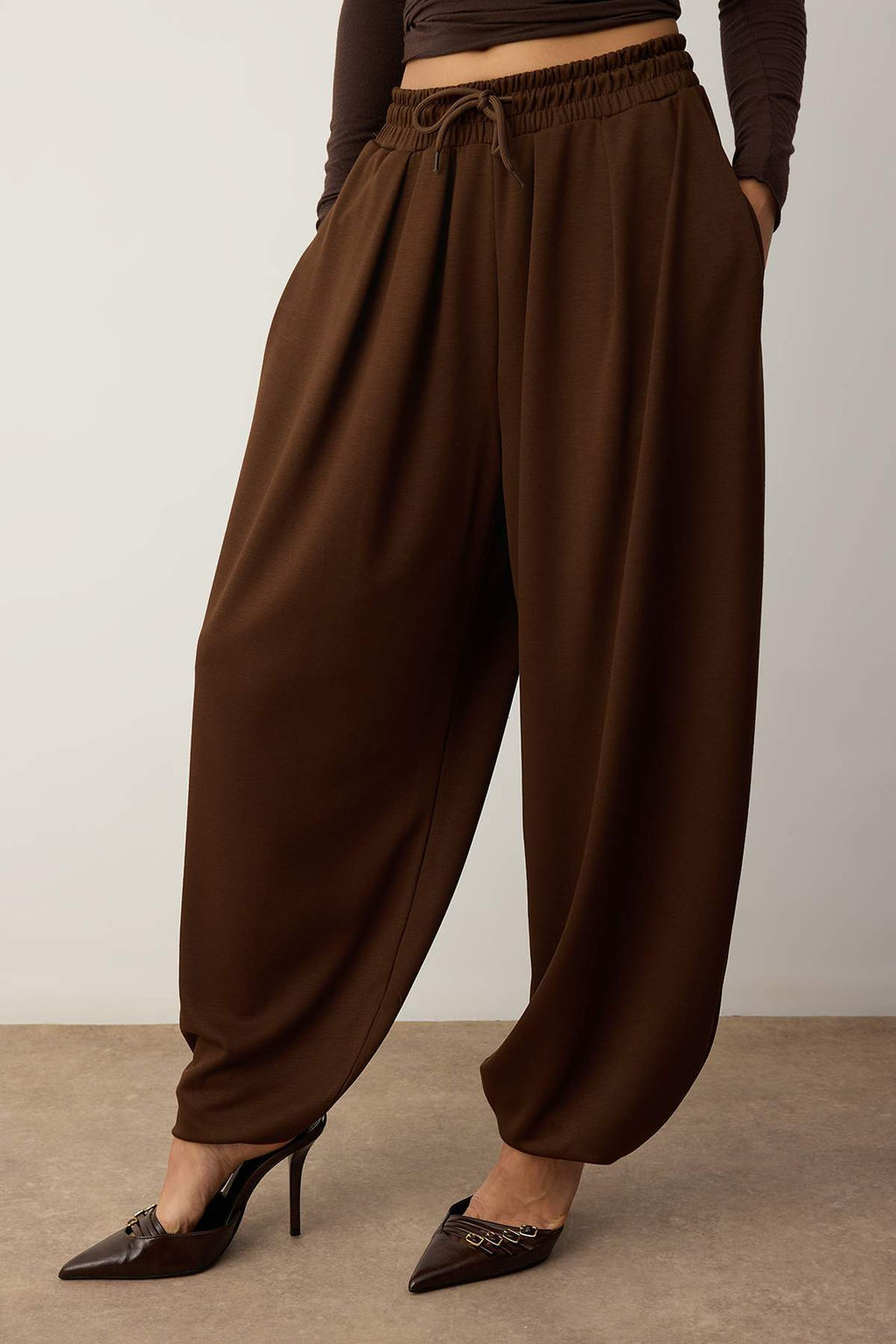 Siyah Soft Touch Havuc/Salvar Kal?p Esnek Orme Esofman Alt? Pantolon TWOAW25EA00001 - Trendyolmilla фото 8