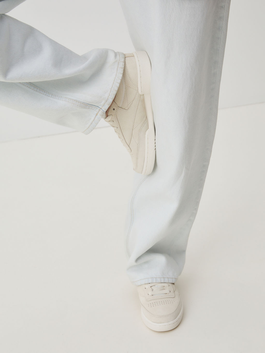 Женские кеды REEBOK CLUB C 85 Артикул 4271242, молочно-белый
