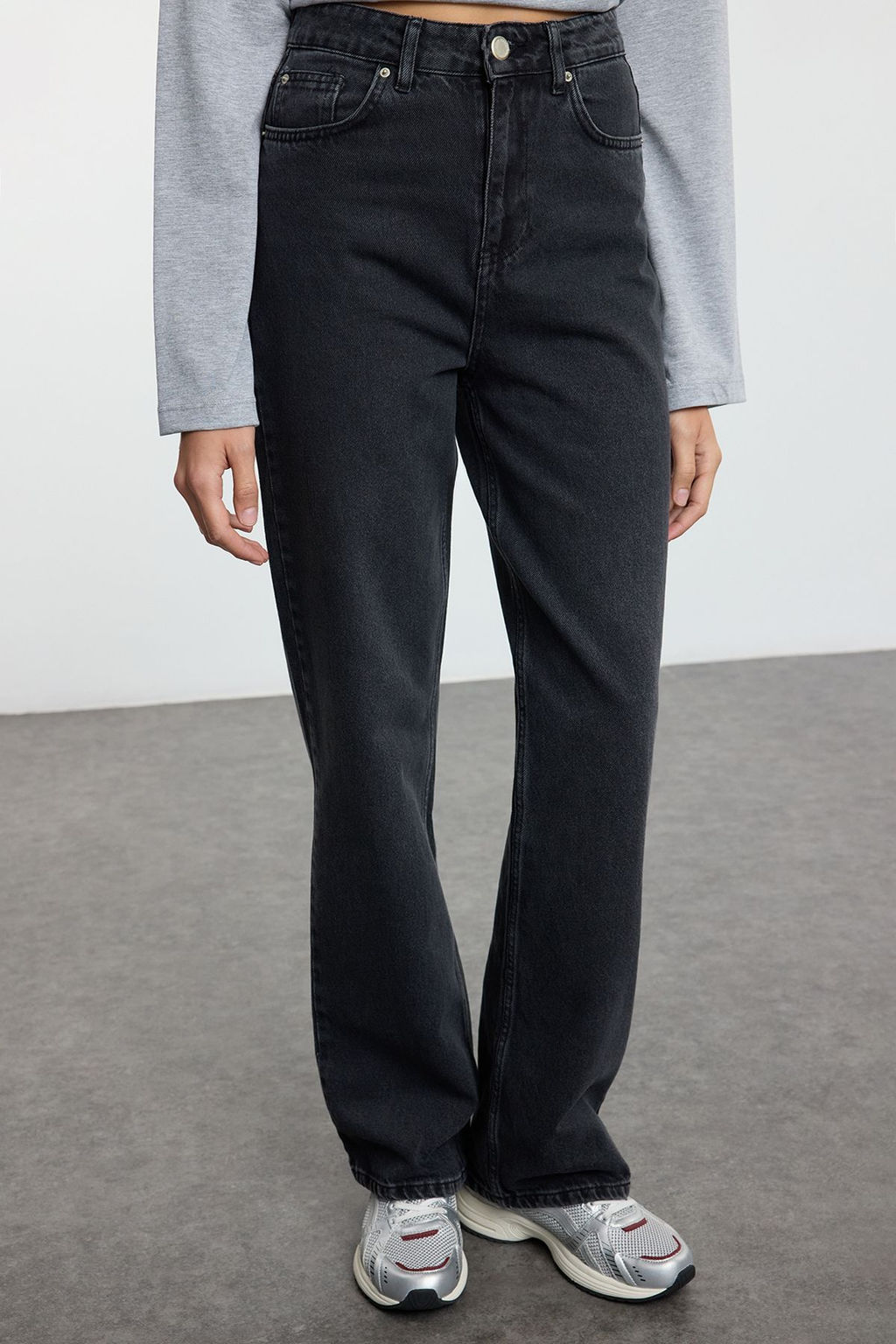 Siyah Yuksek Bel Uzun Straight Jeans TWOAW23JE00111 - Trendyolmilla фото 3