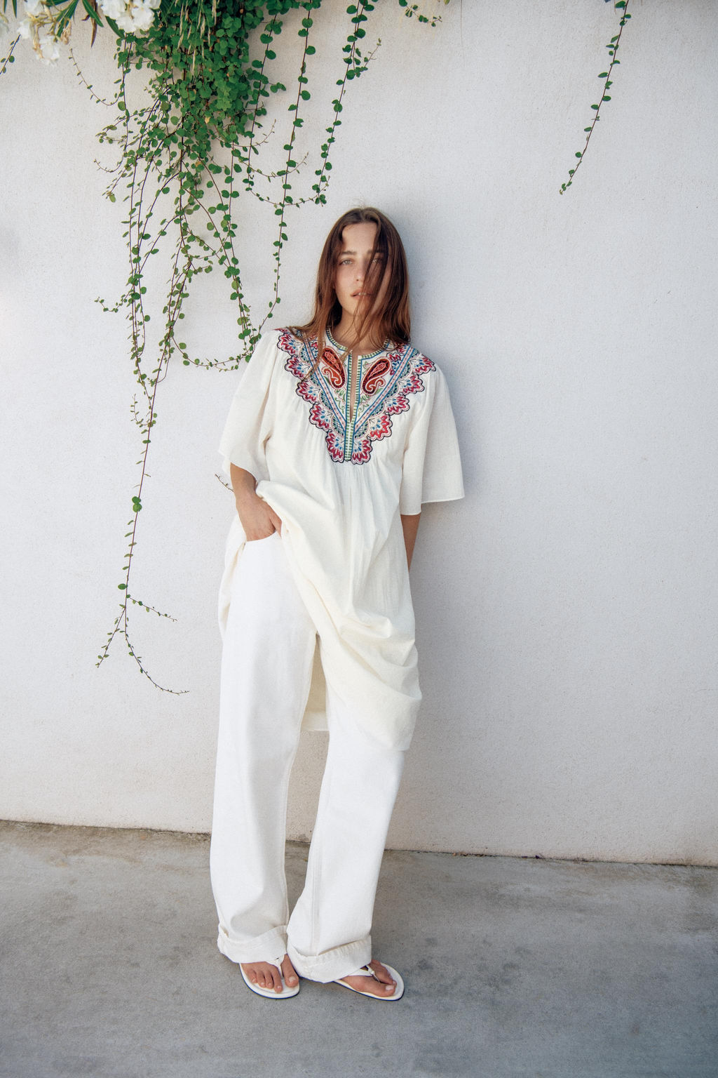 ZW COLLECTION EMBROIDERED COLLAR POPLIN SHIRT - Zara фото 15
