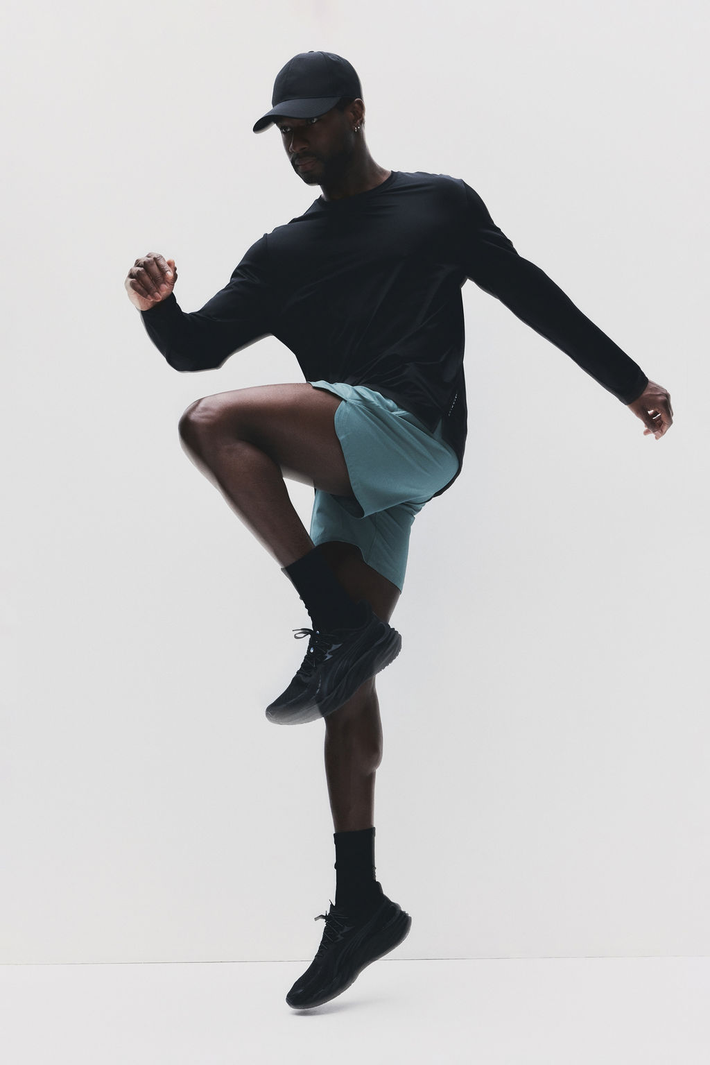 Pantal?n corto de deporte con DryMove - H&m фото 8