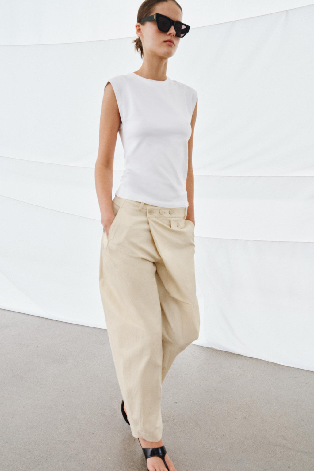 CAMISETA CON ALGOD?N / Blanco