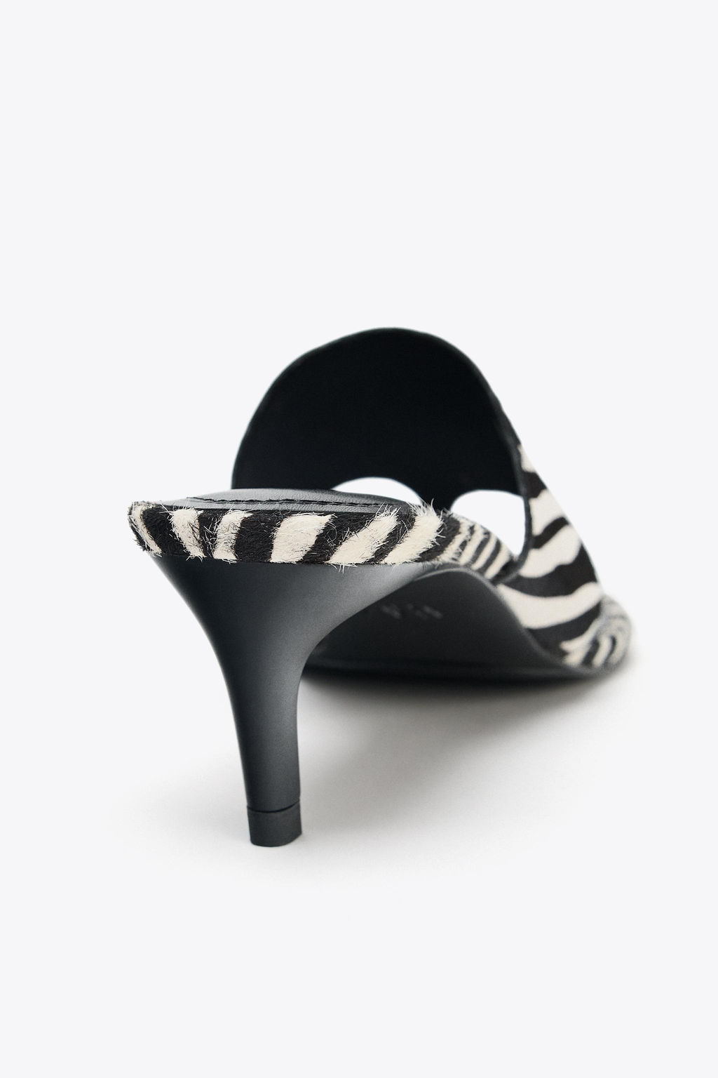 ANIMAL PRINT LEATHER SANDALS - Zara фото 10