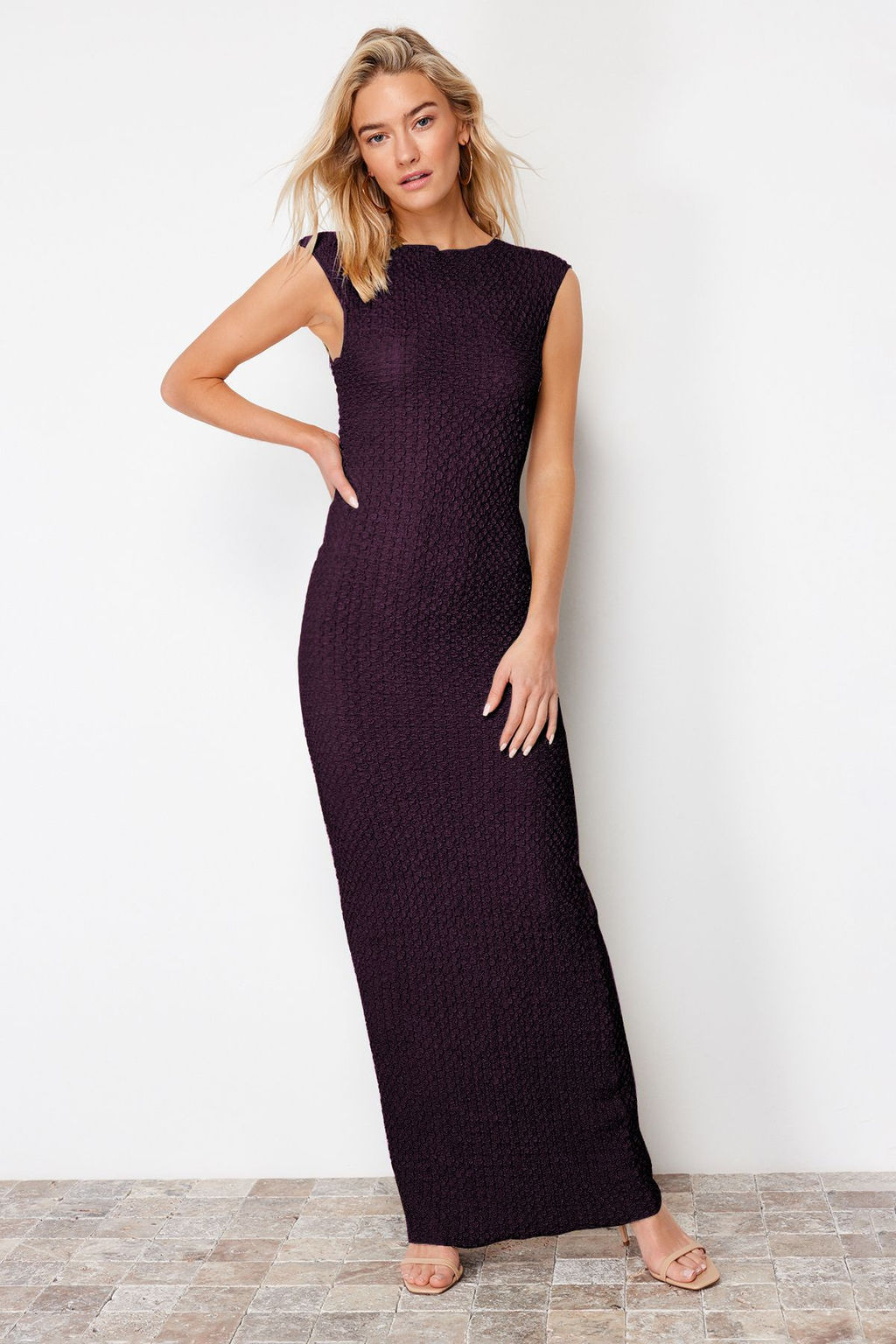 Murdum Dokulu Kumas Fitted/Vucuda Oturan Ay Kol Esnek Orme Midi Kalem Elbise TWOSS24EL00103