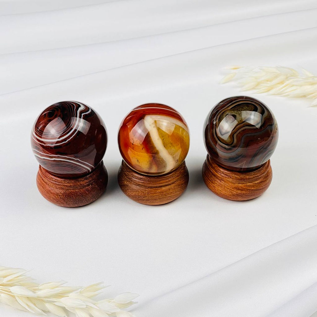 Шар из Агата