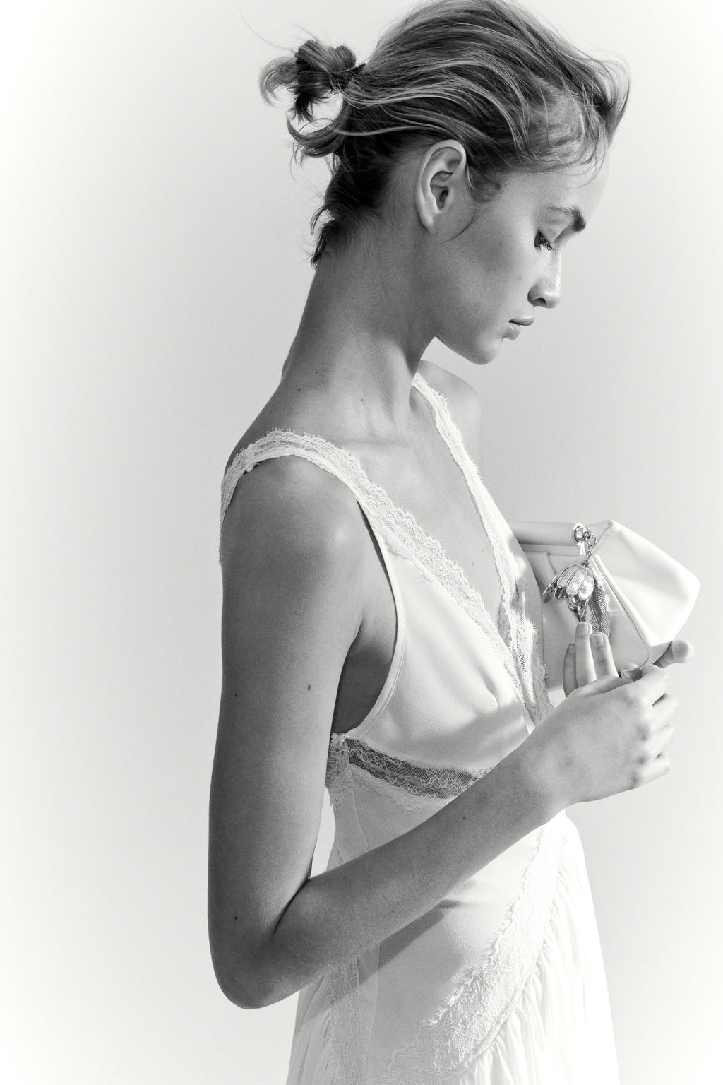 Vestido de gasa con inserciones de encaje - H&m фото 7