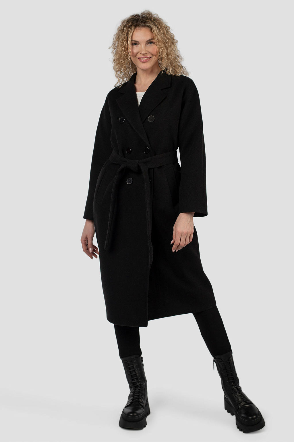 В составе 80% шерсти Пальто женское демисезонное