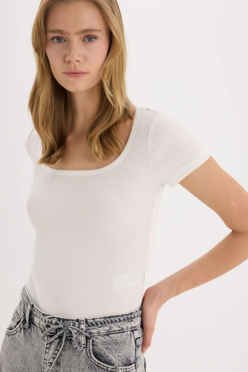 Slim Fit Dar Kesim Yuvarlak Yaka Basic Duz Fitilli Kaskorse K?sa Kollu C?tc?tl? Tisort - Defacto фото 2