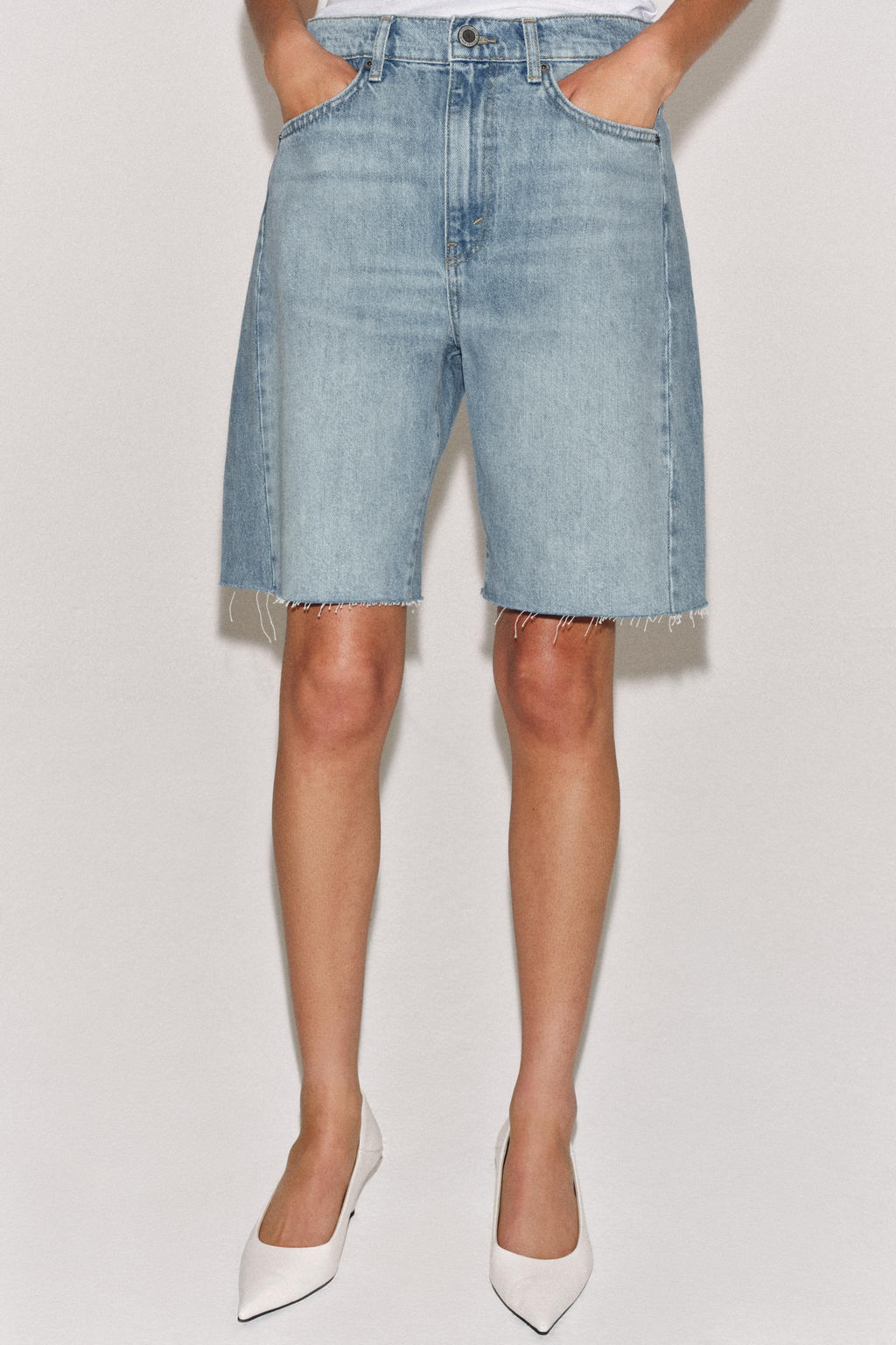 BERMUDA DENIM RELAXED TIRO MEDIO ZW COLLECTION / Azul claro - Zara фото 3