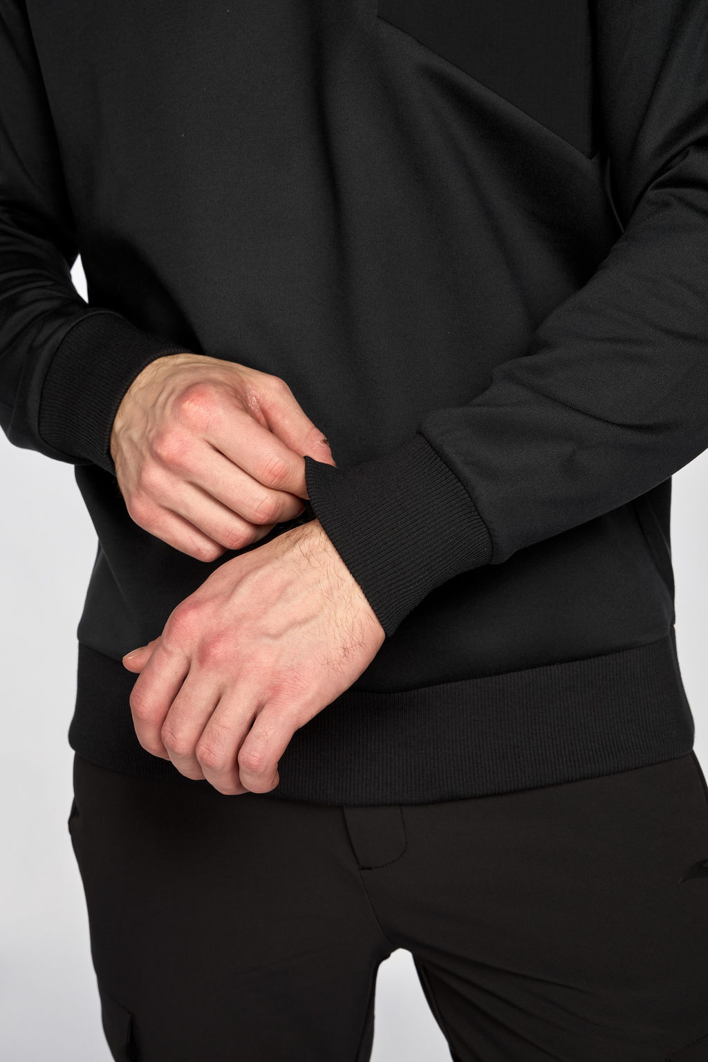 Свитшот Черный - Anta фото 5