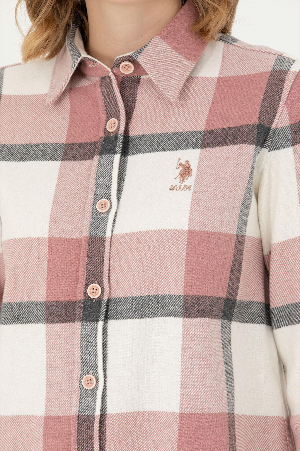 Женская пудровая рубашка с длинным рукавом Неожиданная скидка в корзине - U.s. polo assn фото 7