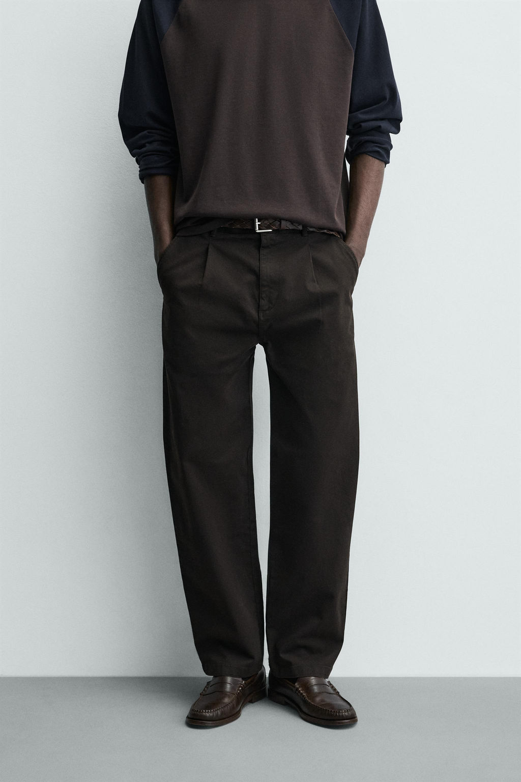 RELAXED FIT PLEATED TROUSERS - Zara фото 11