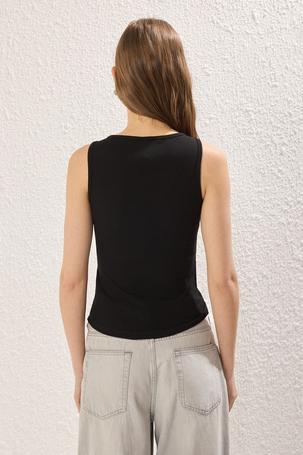 TRENDYOLMILLA Siyah-Siyah Fitted/Vucuda Oturan Regular Boy Fitilli Esnek Orme Atlet TWOSS25AL00050  фото 5