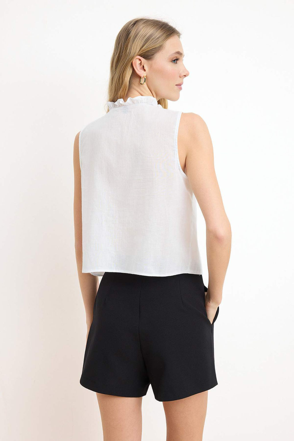 Beyaz Gupur ve Baglama Detayl? Dokuma Bluz TWOSS26BZ00325 - Trendyolmilla фото 4