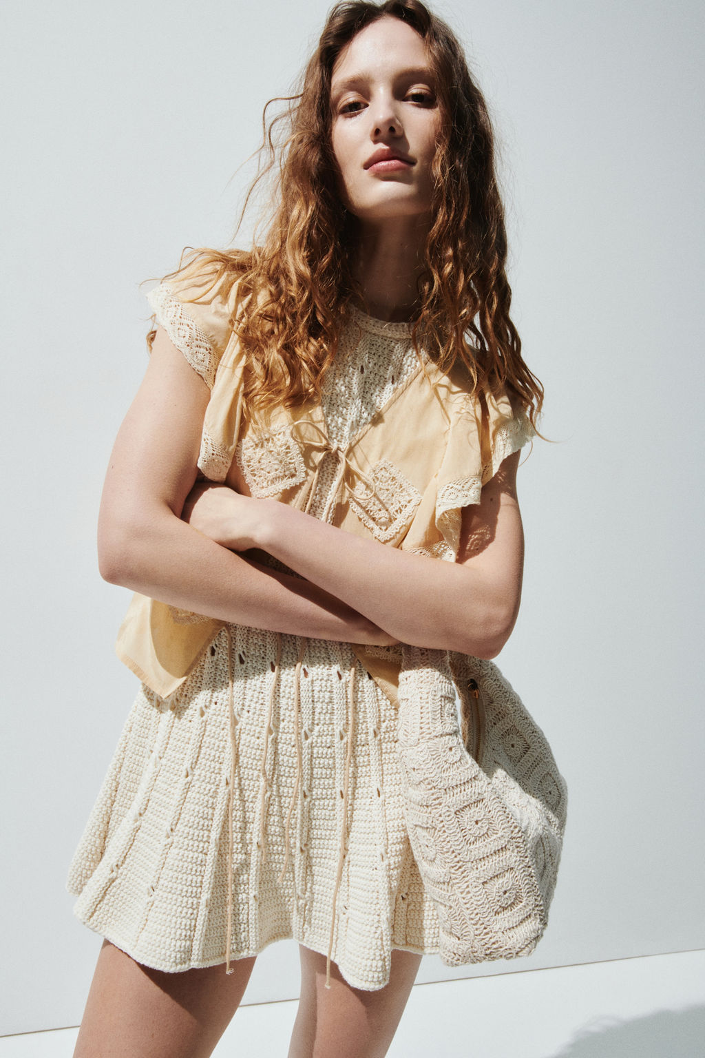 Blusa con volantes de encaje - H&m фото 2