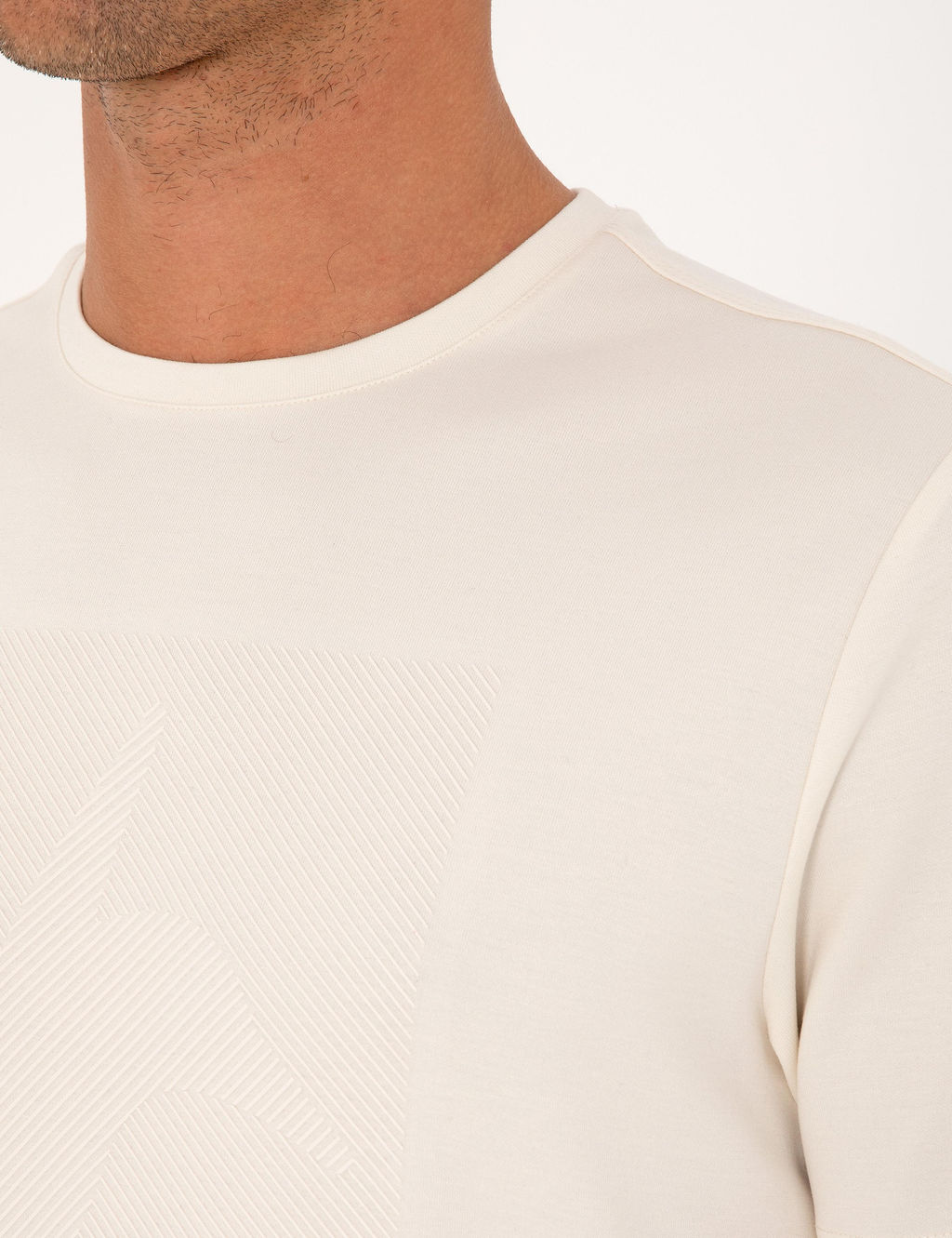 Ekru Regular Fit Bask_l_ Bisiklet Yaka T-shirt