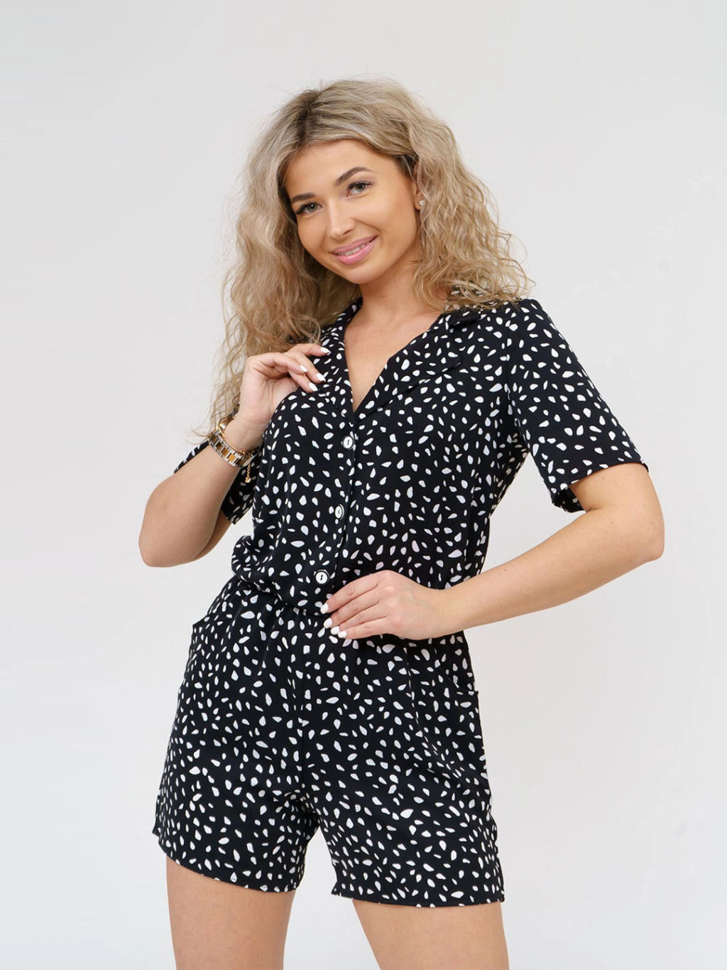 Комбинезон женский, цвет черный белый