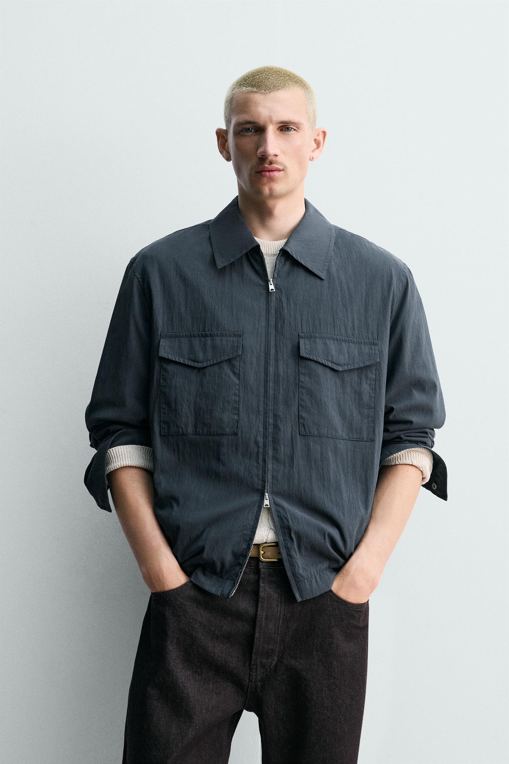 SOBRECAMISA FLUIDA REGULAR FIT / Marino oscuro