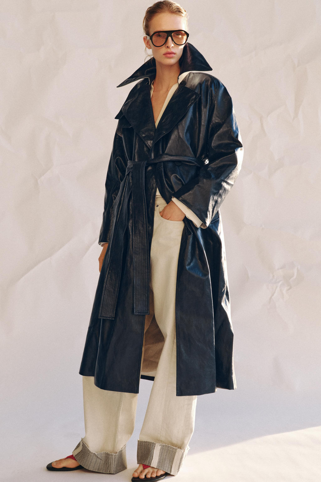 OVERSIZE LEATHER EFFECT TRENCH COAT ZW COLLECTION - Zara фото 2