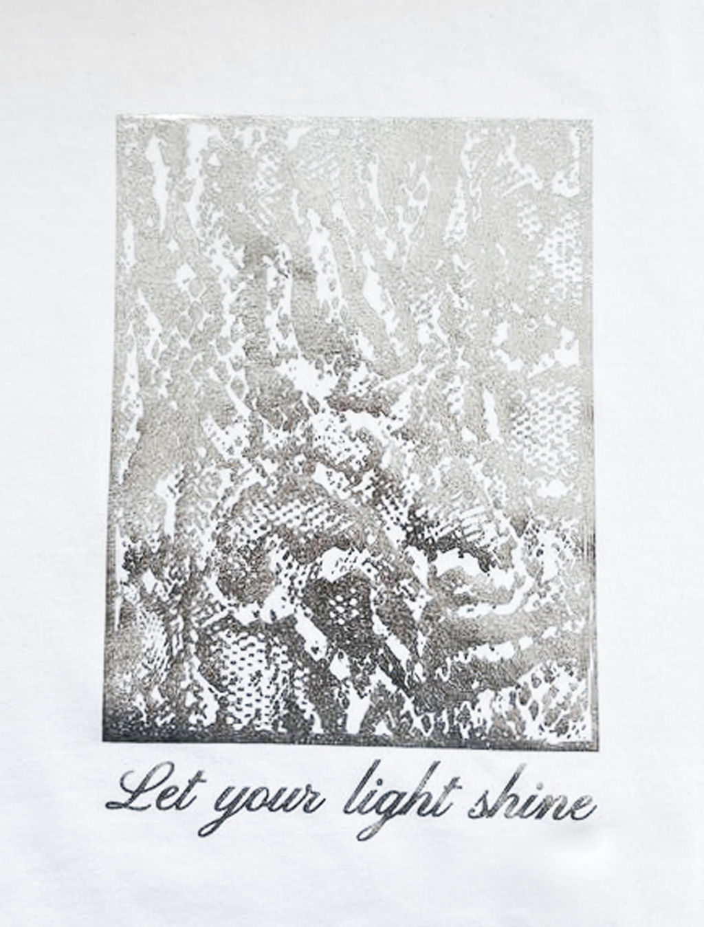 Футболка Vilatte D49.110 с принтом let your light shine белый  фото 2