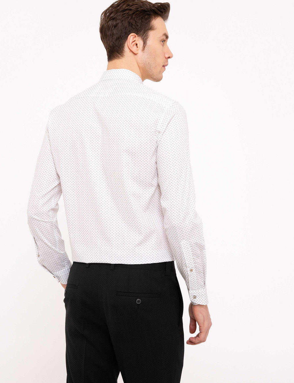 Рубашка приталенного кроя с длинным рукавом цвета хаки - Cacharel фото 3