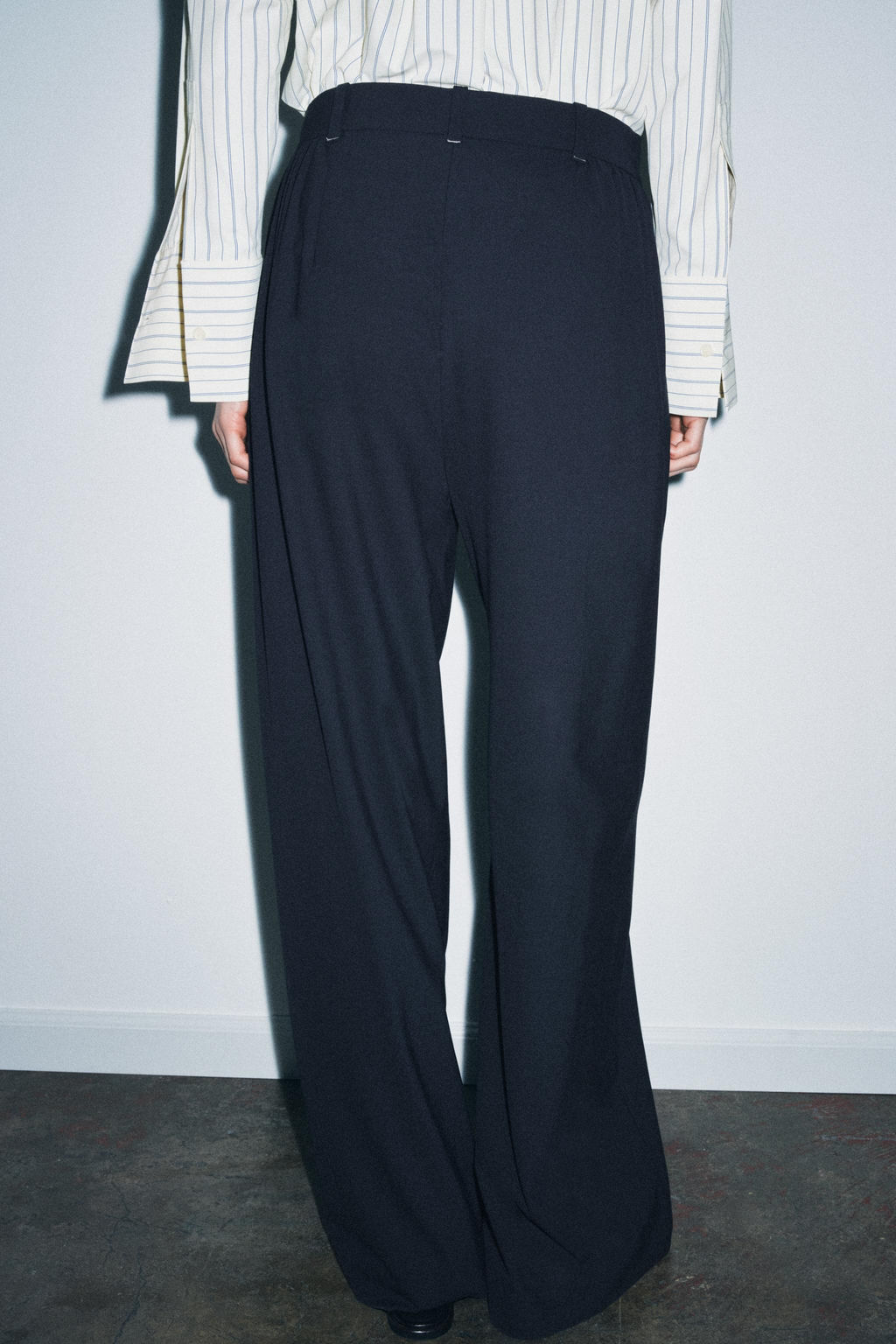 ZW COLLECTION PLEATED WIDE-LEG TROUSERS - Zara фото 10