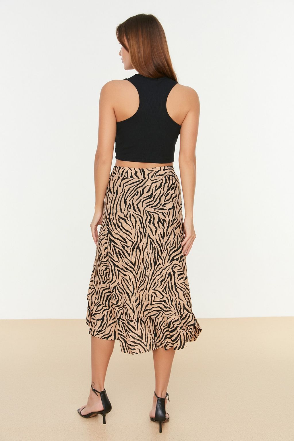 TRENDYOLMILLA K?rm?z? Bask?l? Buzgu Detayl? ve Volanl? Yuksek Bel Esnek Etek TWOSS21ET0029 фото 21