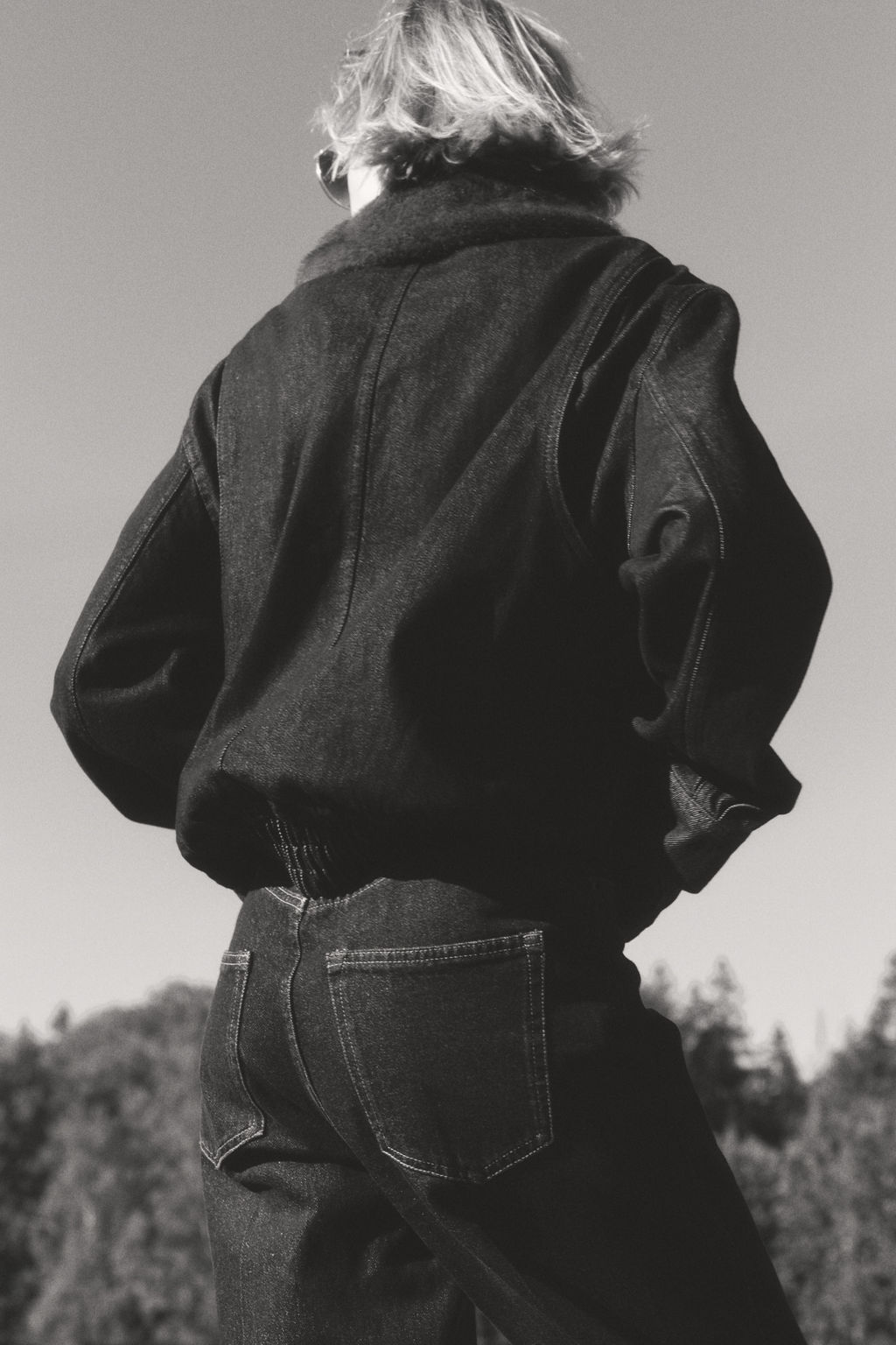 Cazadora denim con cuello efecto pelo - H&m фото 4