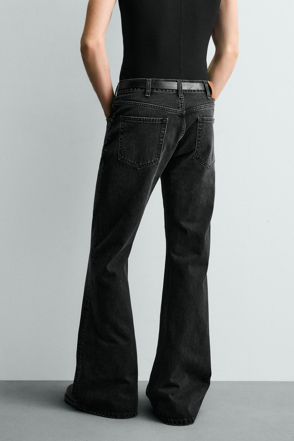 JEANS FLARE FIT / Carb?n - Zara фото 3
